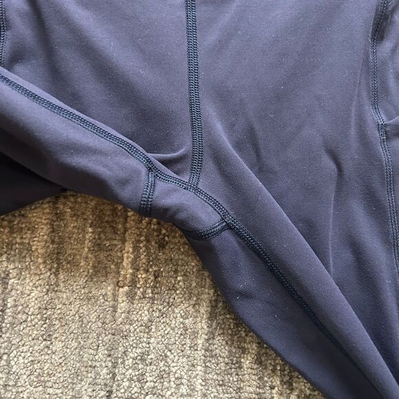 Lululemon Speed Up Tight, Luxtreme, Midnight Navy, Size 4 - Picture 7 of 9